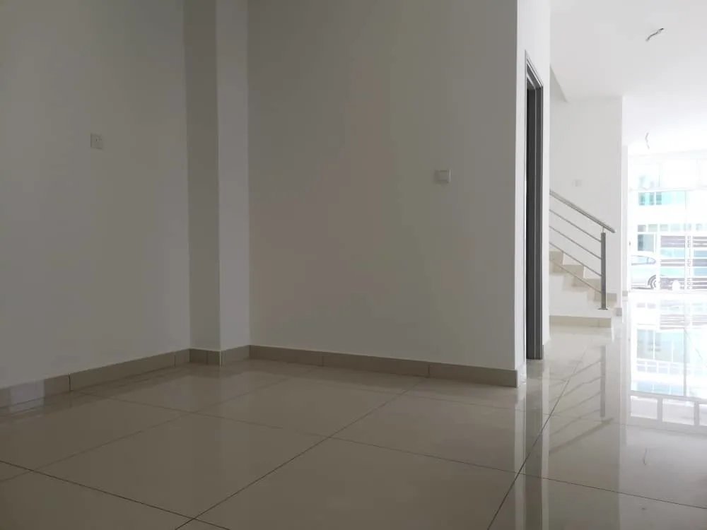 KSL Mutiara Bestari Taman Nusa Bestari Shows an empty room with tiled floors and a staircase in the background. in Skudai, Freehold property development, photo