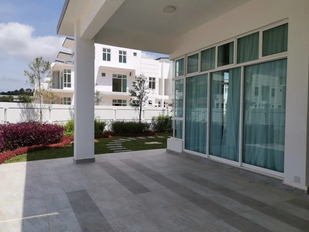 KSL Mutiara Bestari Taman Nusa Bestari Shows the patio and garden of a house, with a view of another house in the background. in Skudai, Freehold property development, photo